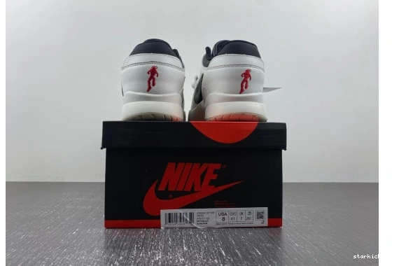 Jumpman TR Jordan Travis FZ8117-102 Jack Scott 0720